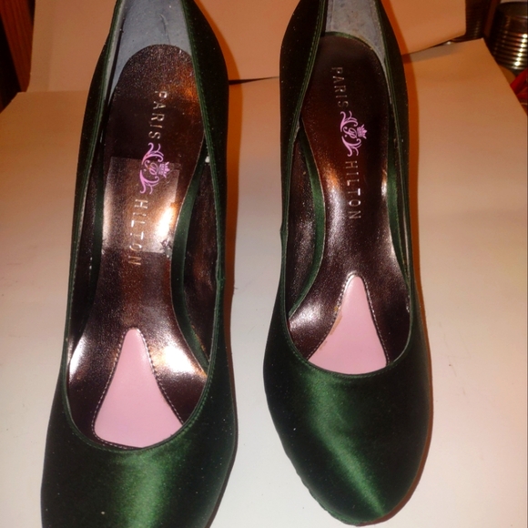 Paris Hilton stilettos, size 10 medium, green satin, euc - Picture 2 of 7
